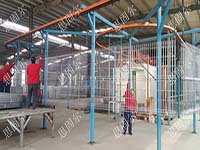 圍欄網(wǎng)的噴涂生產實景